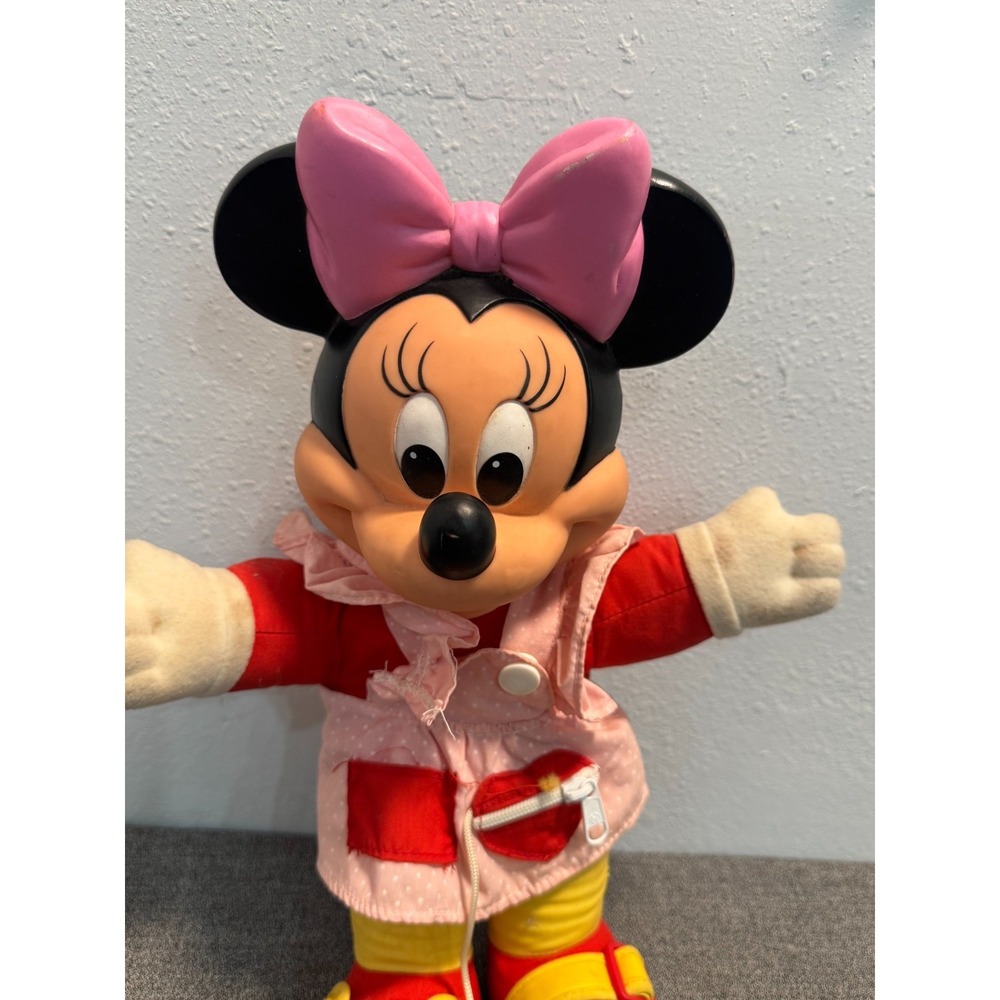Vintage Disney Mattel Minnie Mouse Learn To Dress Plush Doll Vinyl Head Toy 15"